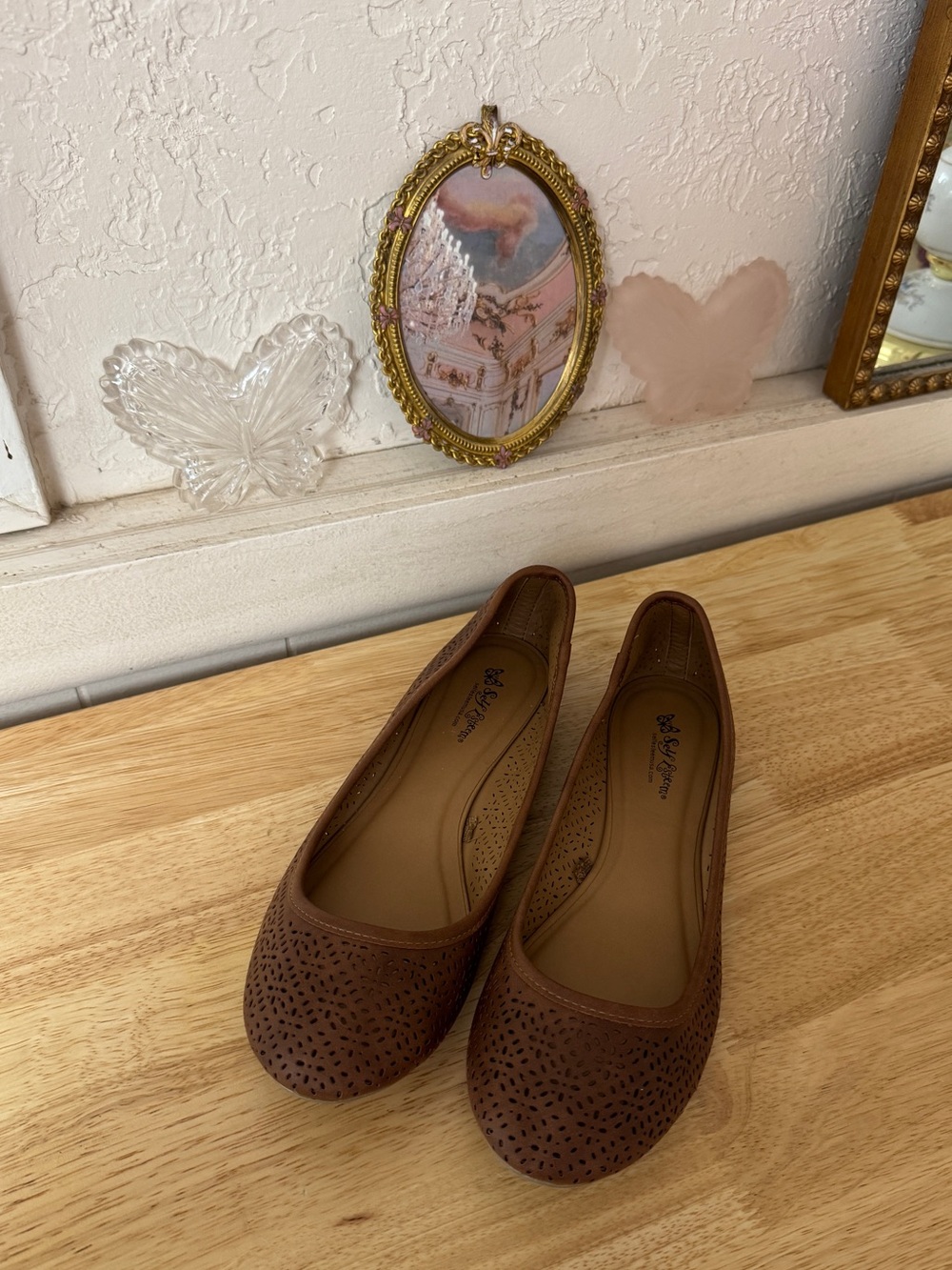 Cute Self Esteem Brown Laser Cut Ballet Flats Size 7.5 Casual Y2K Slip-On Shoes
